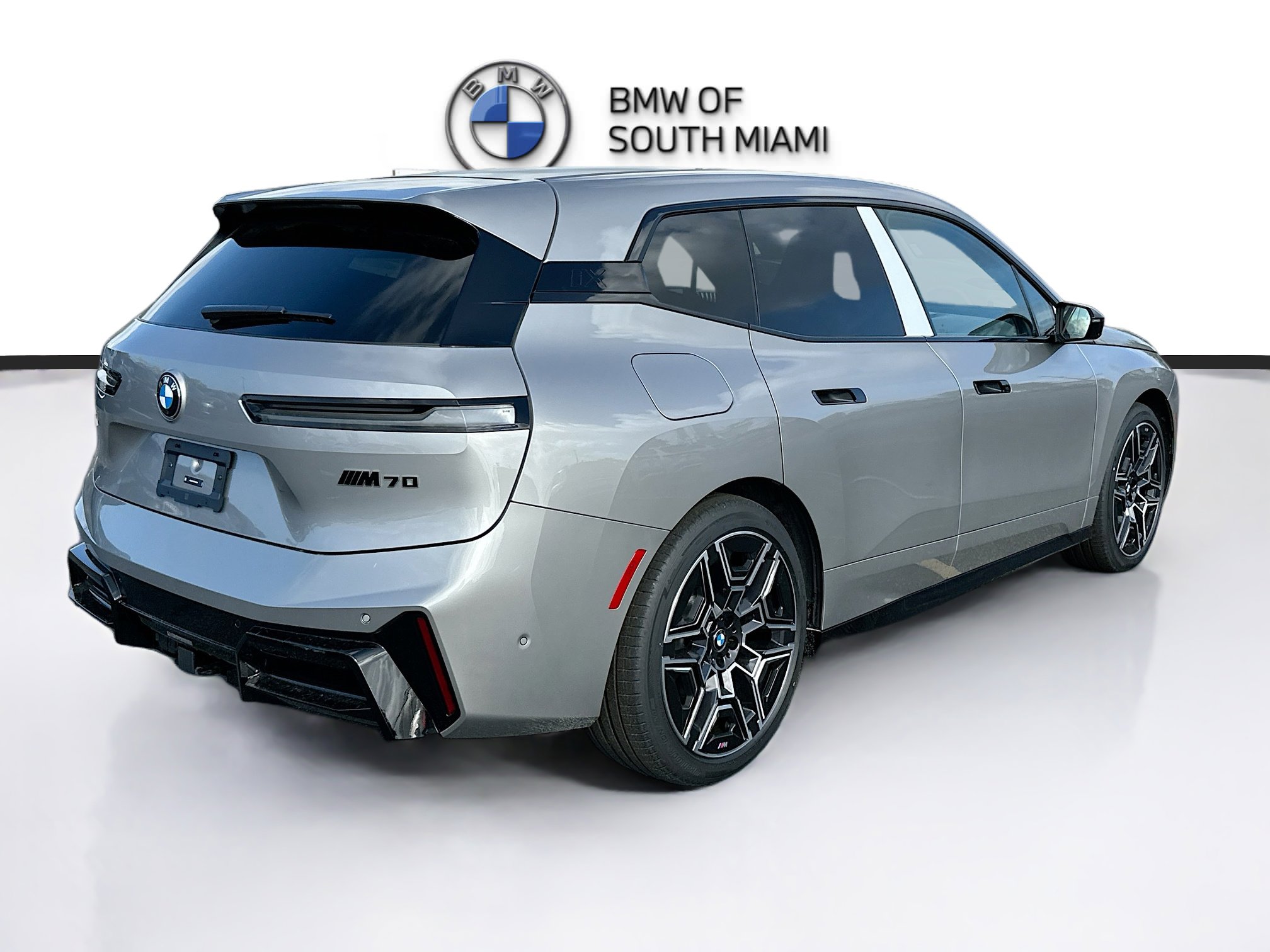 New 2026 BMW iX M70 image 6