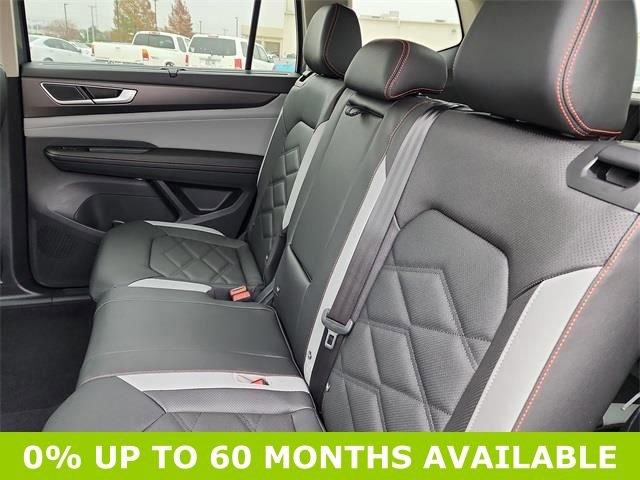 New 2026 Volkswagen Atlas Peak Edition image 16