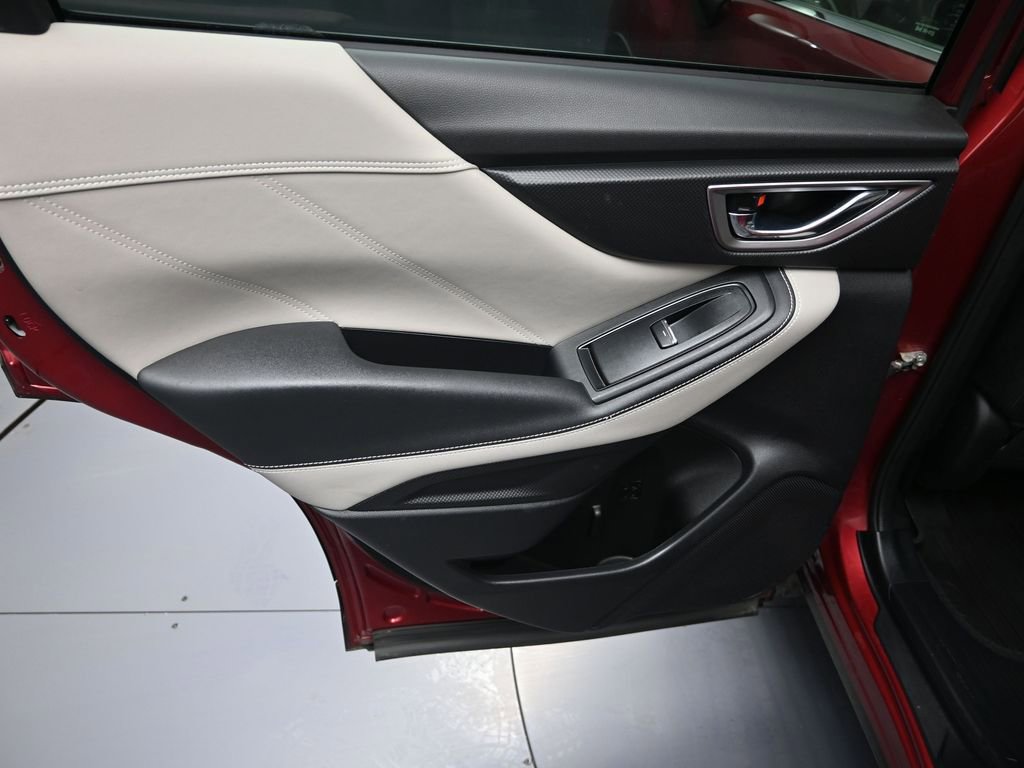 Used 2023 Subaru Forester Limited image 30