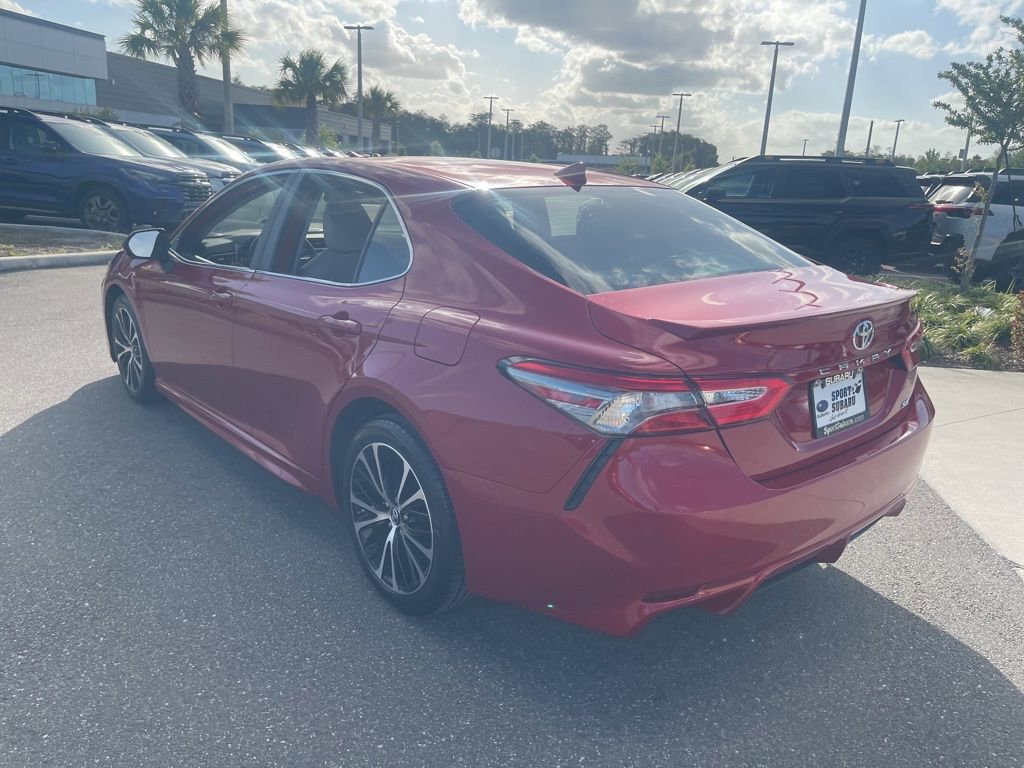 Used 2019 Toyota Camry SE image 7