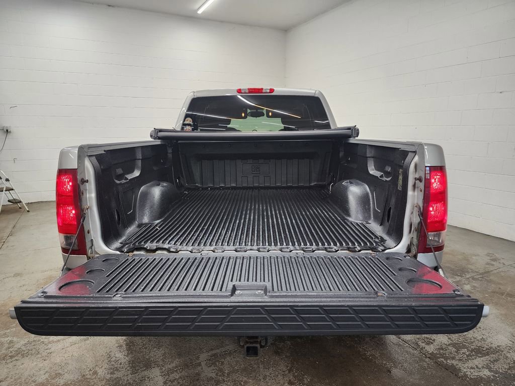 Used 2010 GMC Sierra 1500 SLE w/ Power Pack Plus AWD/4WD image 21