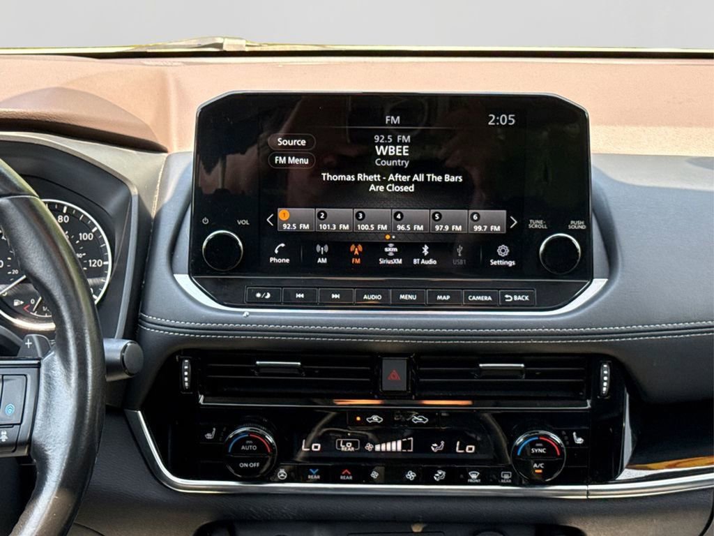 Used 2022 Nissan Rogue SL w/ SL Premium Package image 21