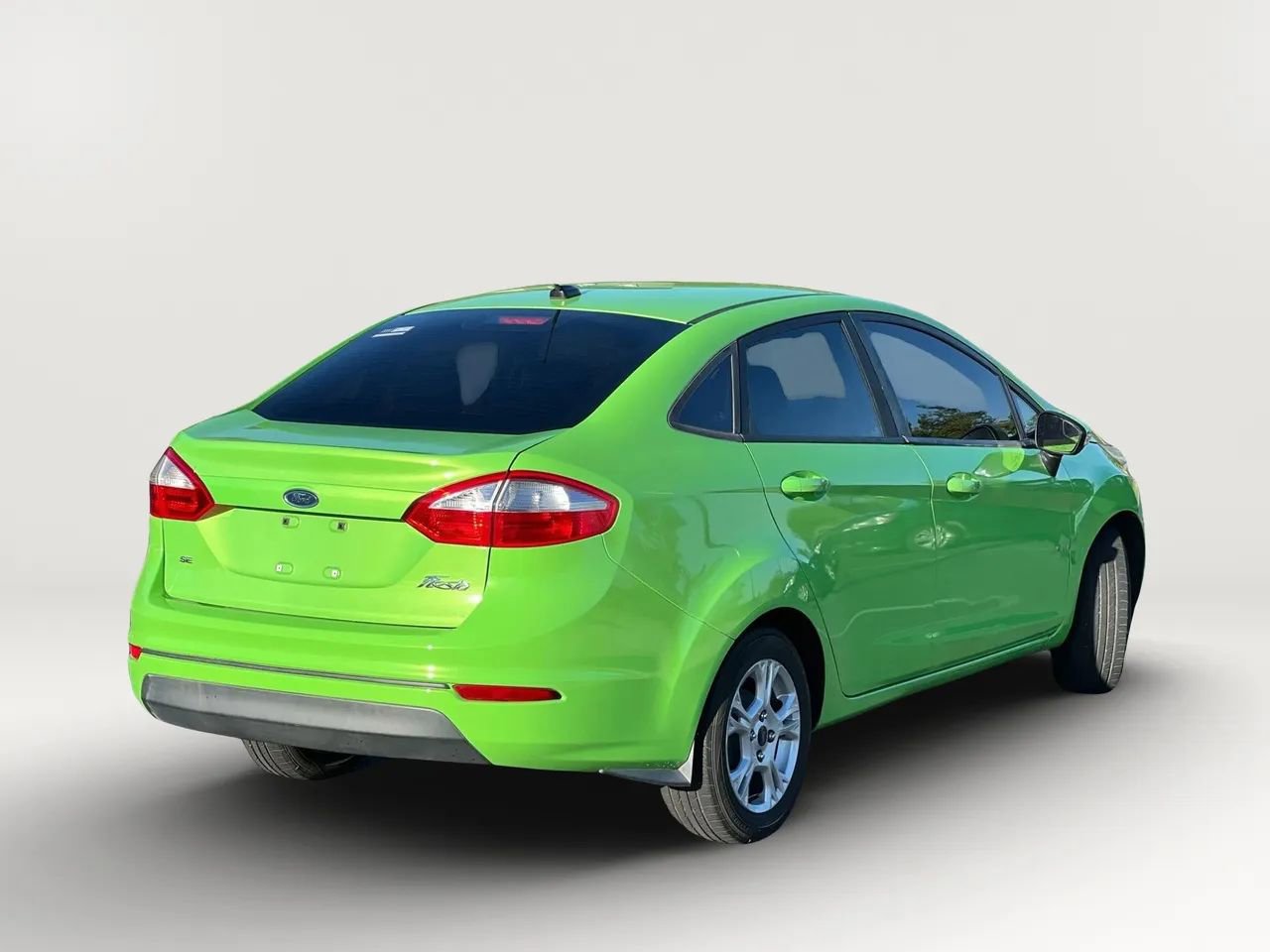 Used 2014 Ford Fiesta SE image 15