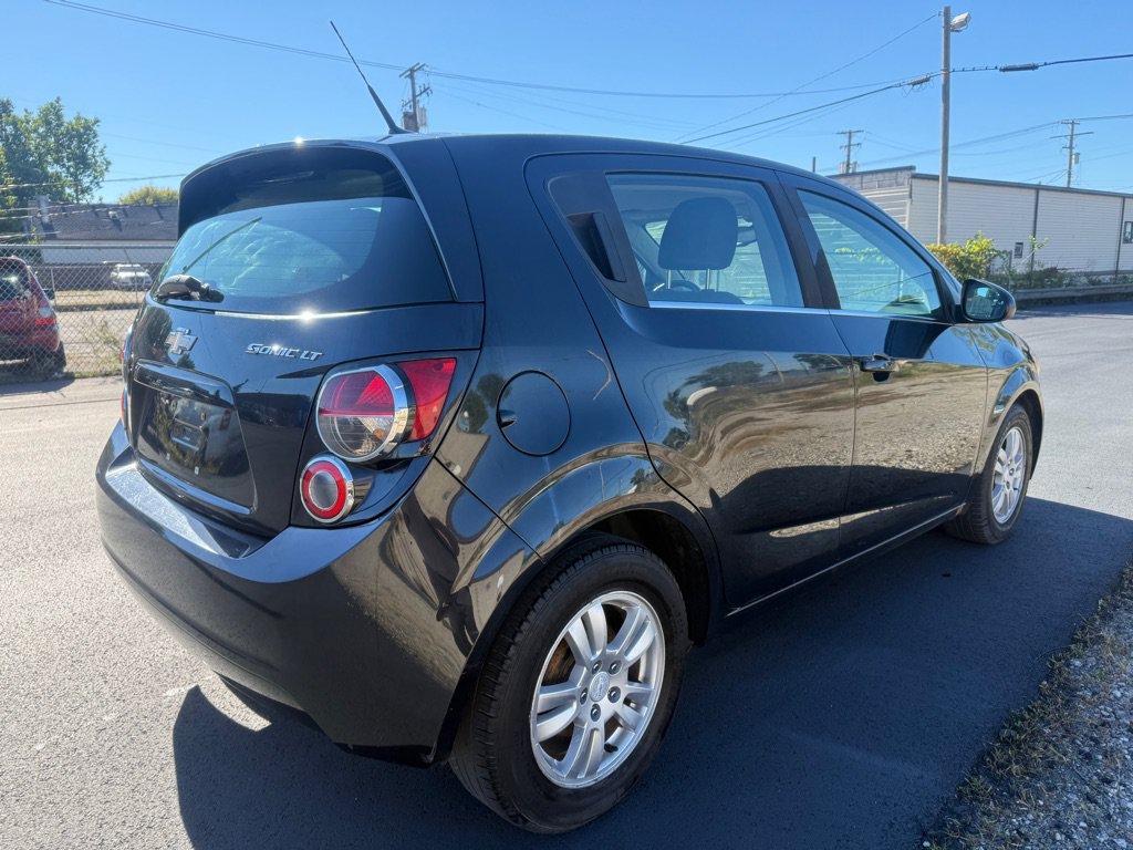 Used 2014 Chevrolet Sonic LT FWD image 3