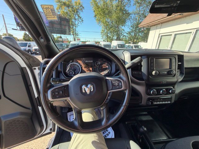 Used 2024 RAM 3500 Tradesman w/ Chrome Appearance Group AWD/4WD image 9