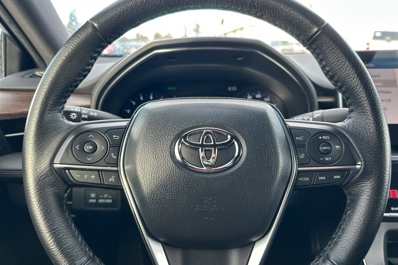 Certified 2022 Toyota Avalon XLE image 22