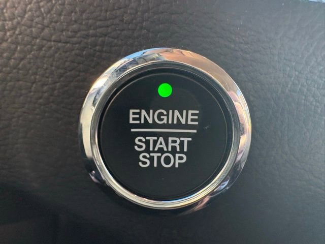 Used 2022 Ford Edge SE image 18