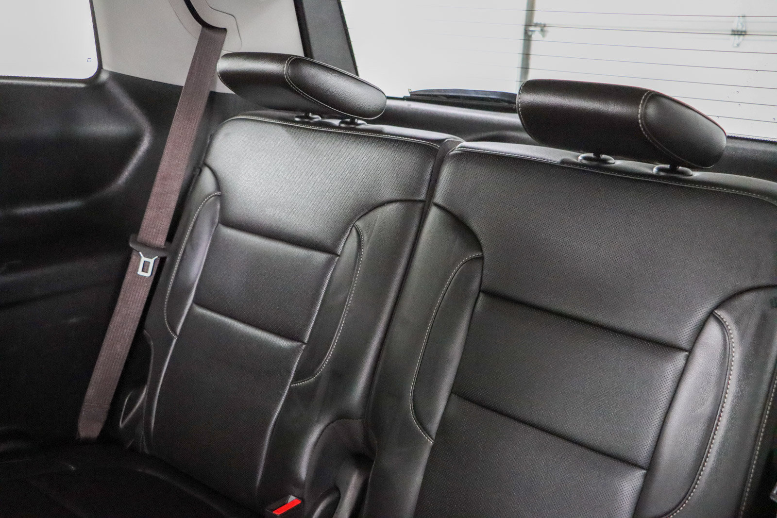 Used 2022 GMC Acadia SLT w/ Technology Package FWD image 26