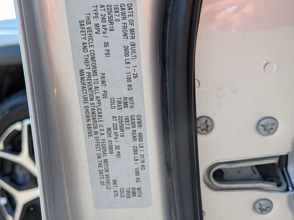 Used 2025 Jeep Compass Limited image 35