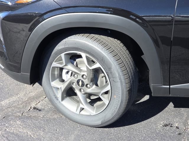 New 2026 Chevrolet Trax LT w/ Driver Confidence Package image 22