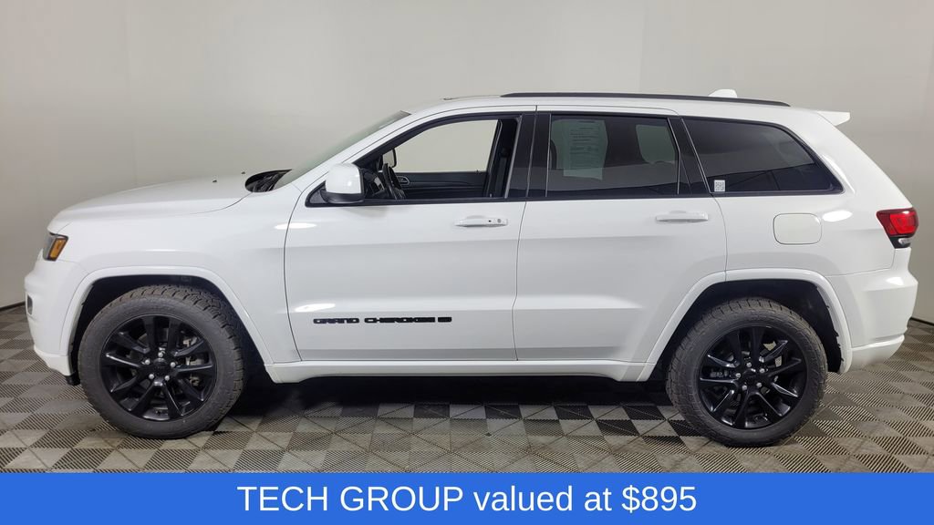 Used 2022 Jeep Grand Cherokee Laredo X image 5