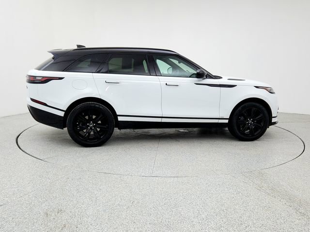 Used 2019 Land Rover Range Rover Velar R-Dynamic SE image 4