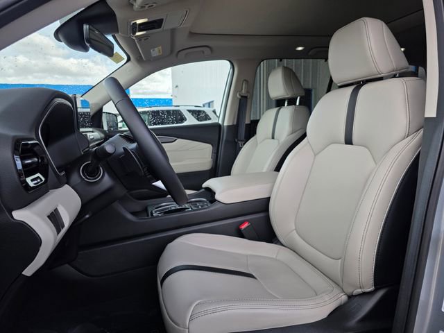Certified 2026 Honda Pilot Touring image 13