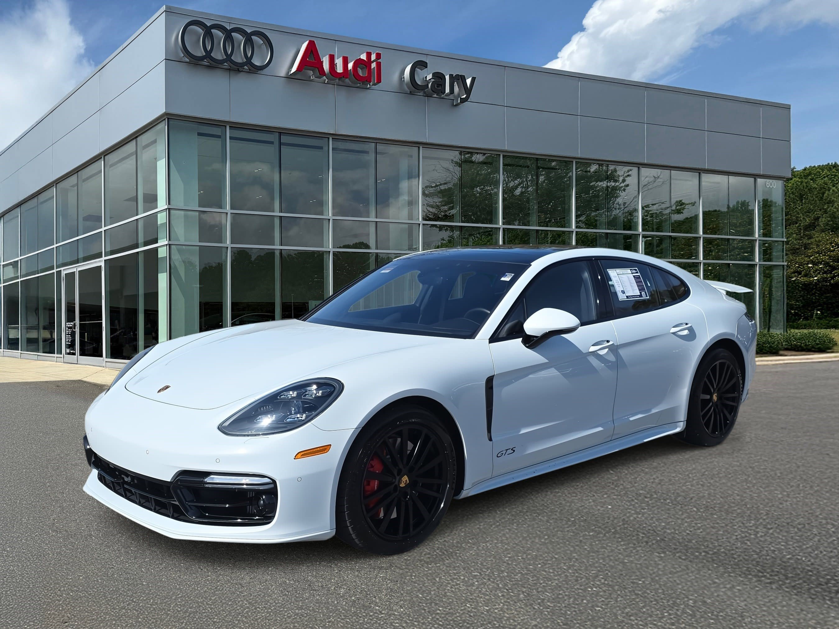 Used 2020 Porsche Panamera GTS video 1