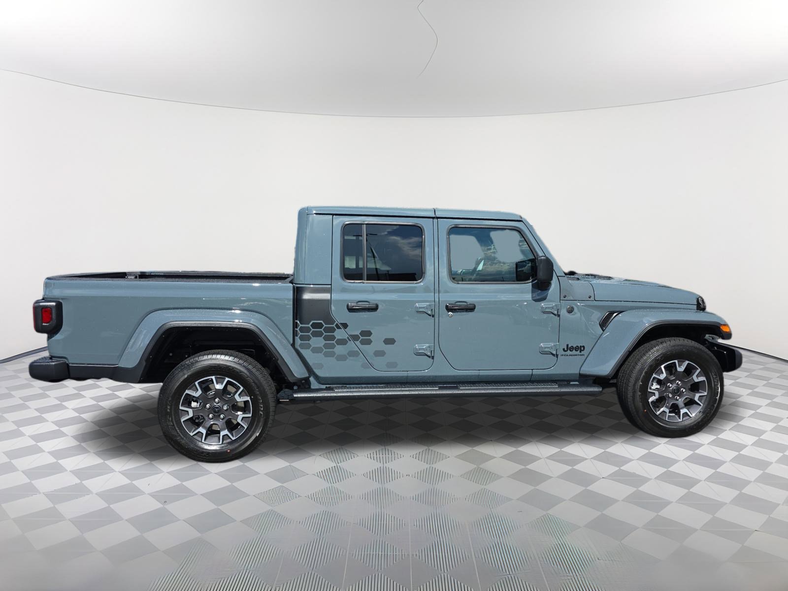 New 2025 Jeep Gladiator Sport w/ Premium Package image 2