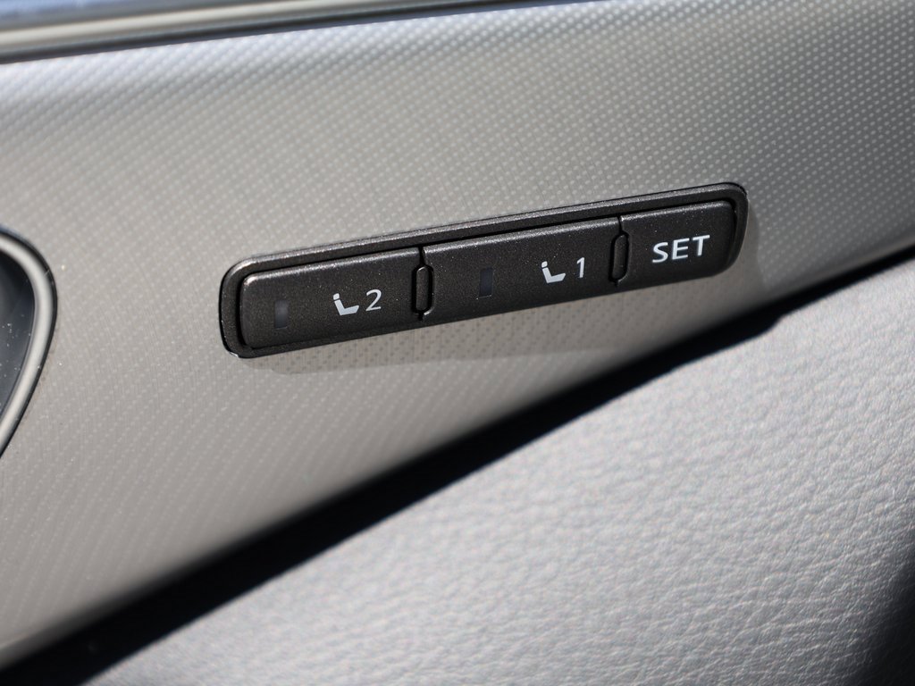 Certified 2023 INFINITI Q50 Luxe w/ Cargo Package image 13