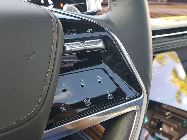 Certified 2025 Cadillac Escalade ESV Sport Platinum w/ LPO, ONYX Package RWD image 24