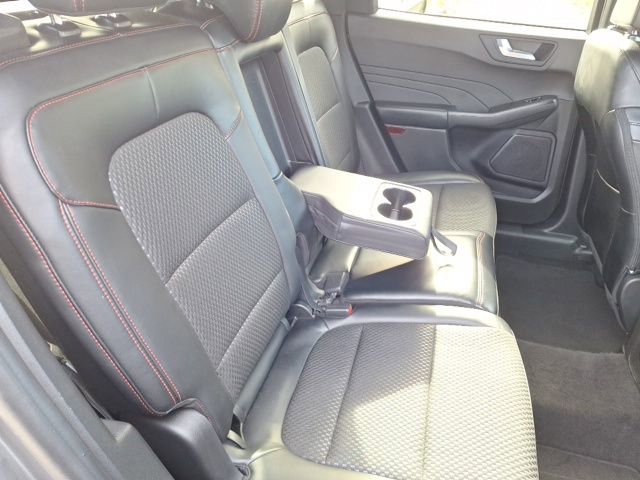 Certified 2024 Ford Escape ST-Line image 23