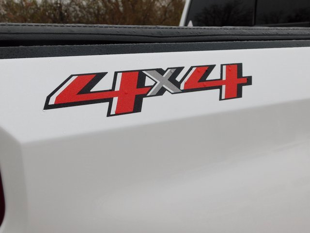 Used 2021 Chevrolet Silverado 1500 High Country w/ Technology Package image 45