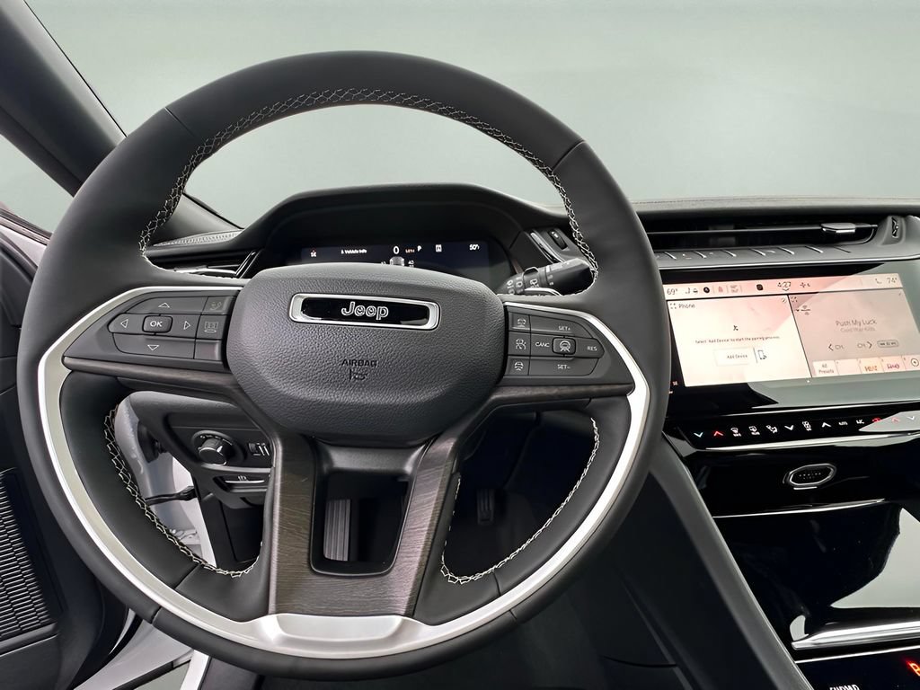 New 2026 Jeep Grand Cherokee Altitude AWD/4WD image 28