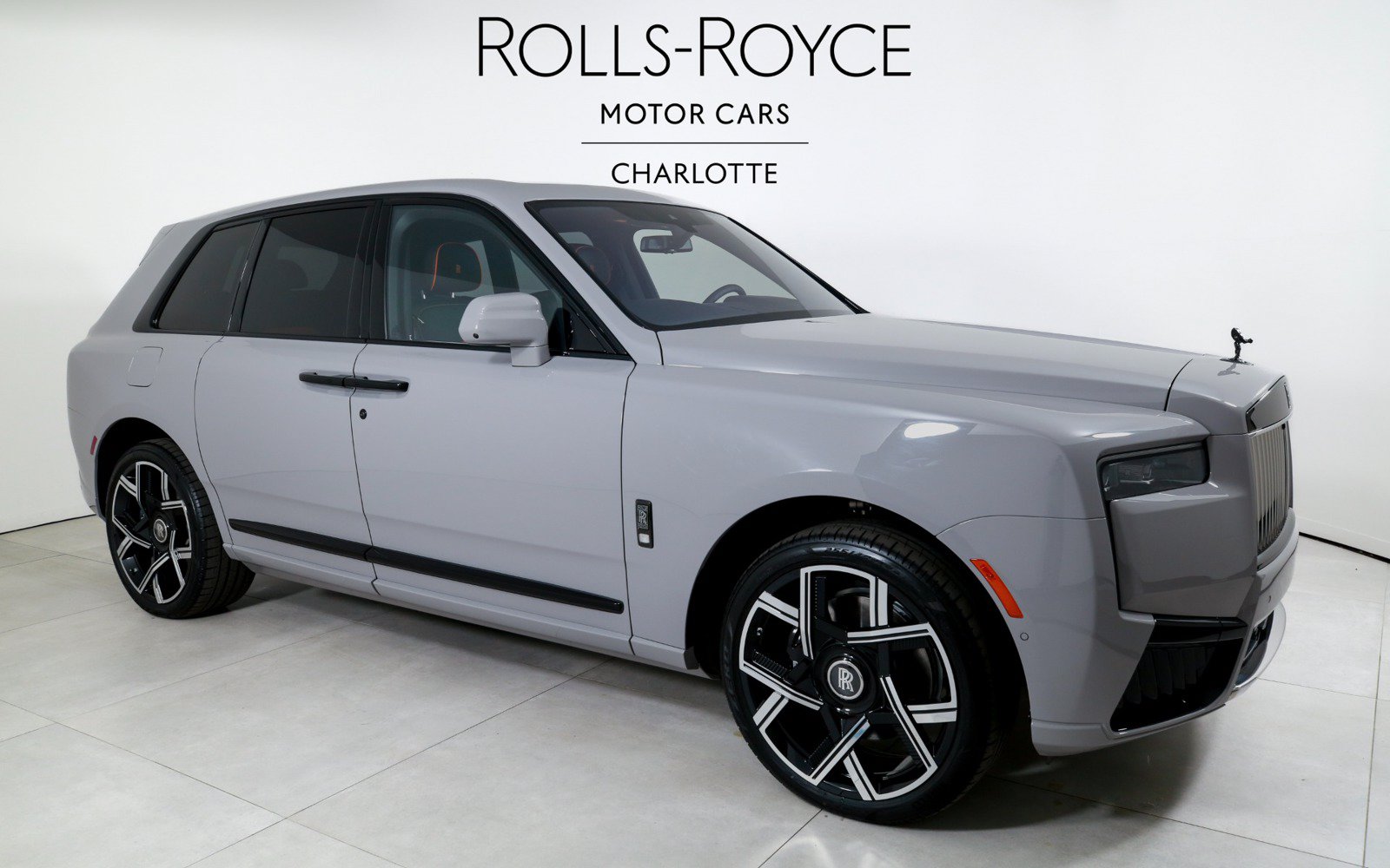 Used 2026 Rolls-Royce Cullinan Black Badge AWD/4WD image 5