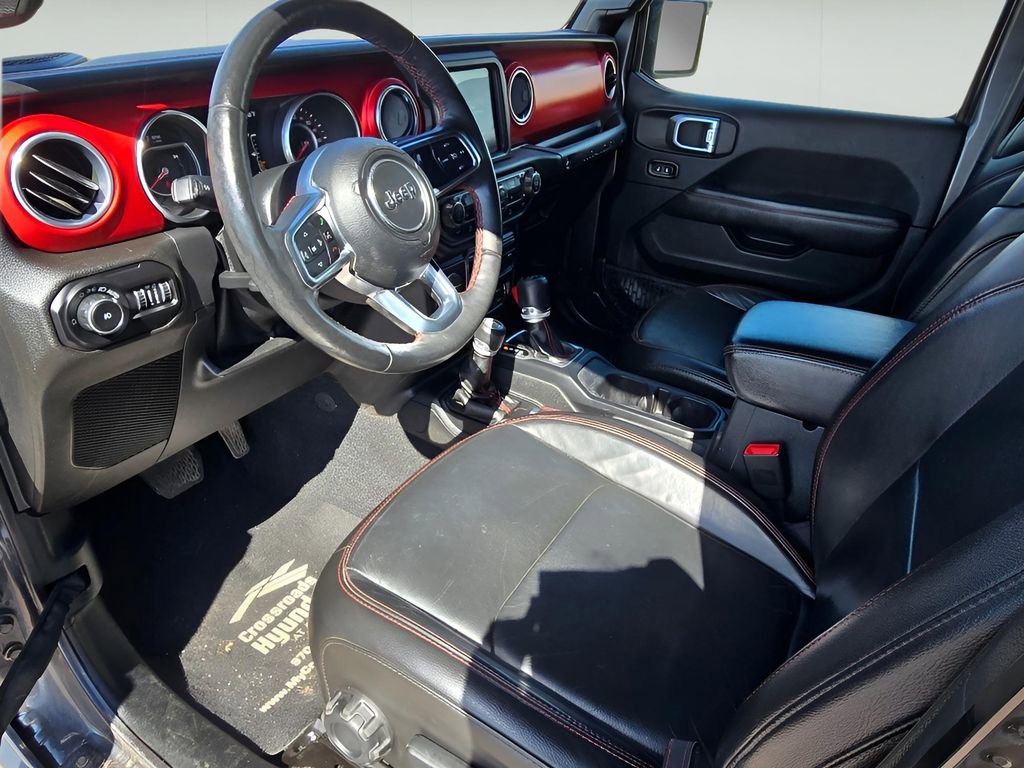 Used 2018 Jeep Wrangler Unlimited Rubicon w/ Dual Top Group AWD/4WD image 16