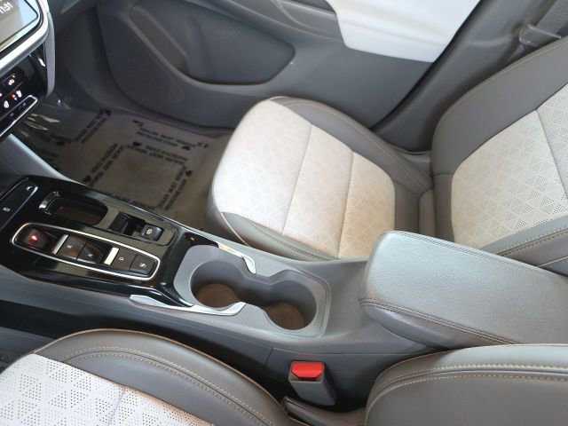 Used 2023 Chevrolet Bolt EUV Premier FWD image 30