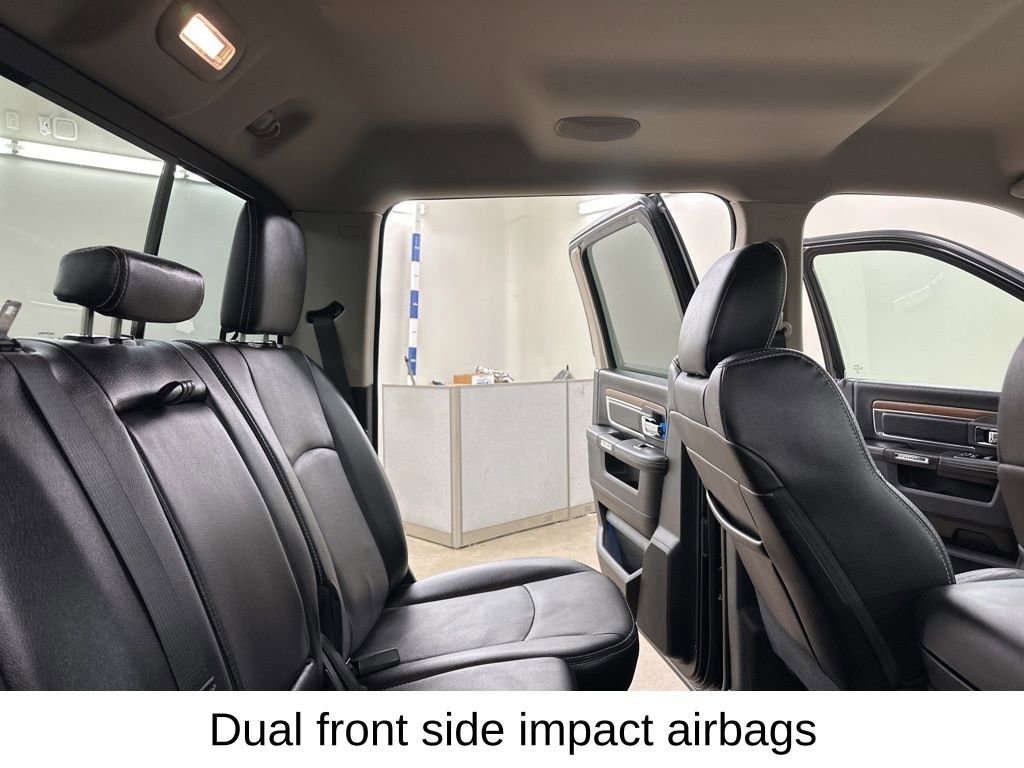 Used 2017 RAM 1500 Laramie image 28