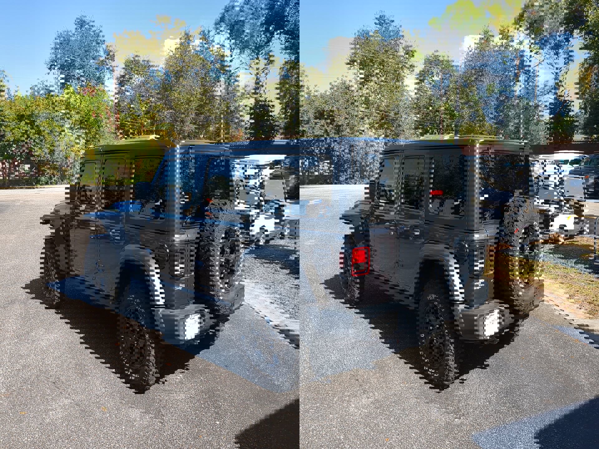 Used 2021 Jeep Wrangler Unlimited Sport image 8