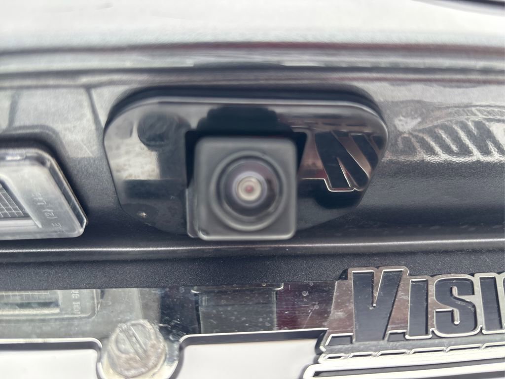 Used 2025 Nissan Sentra S image 15