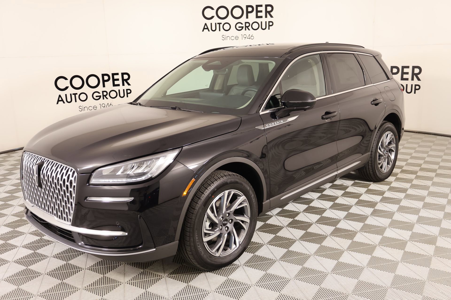 New 2026 Lincoln Corsair Premiere image 11