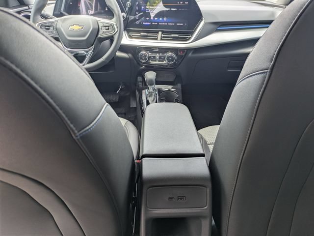 New 2026 Chevrolet Trax LT w/ Driver Confidence Package FWD image 24