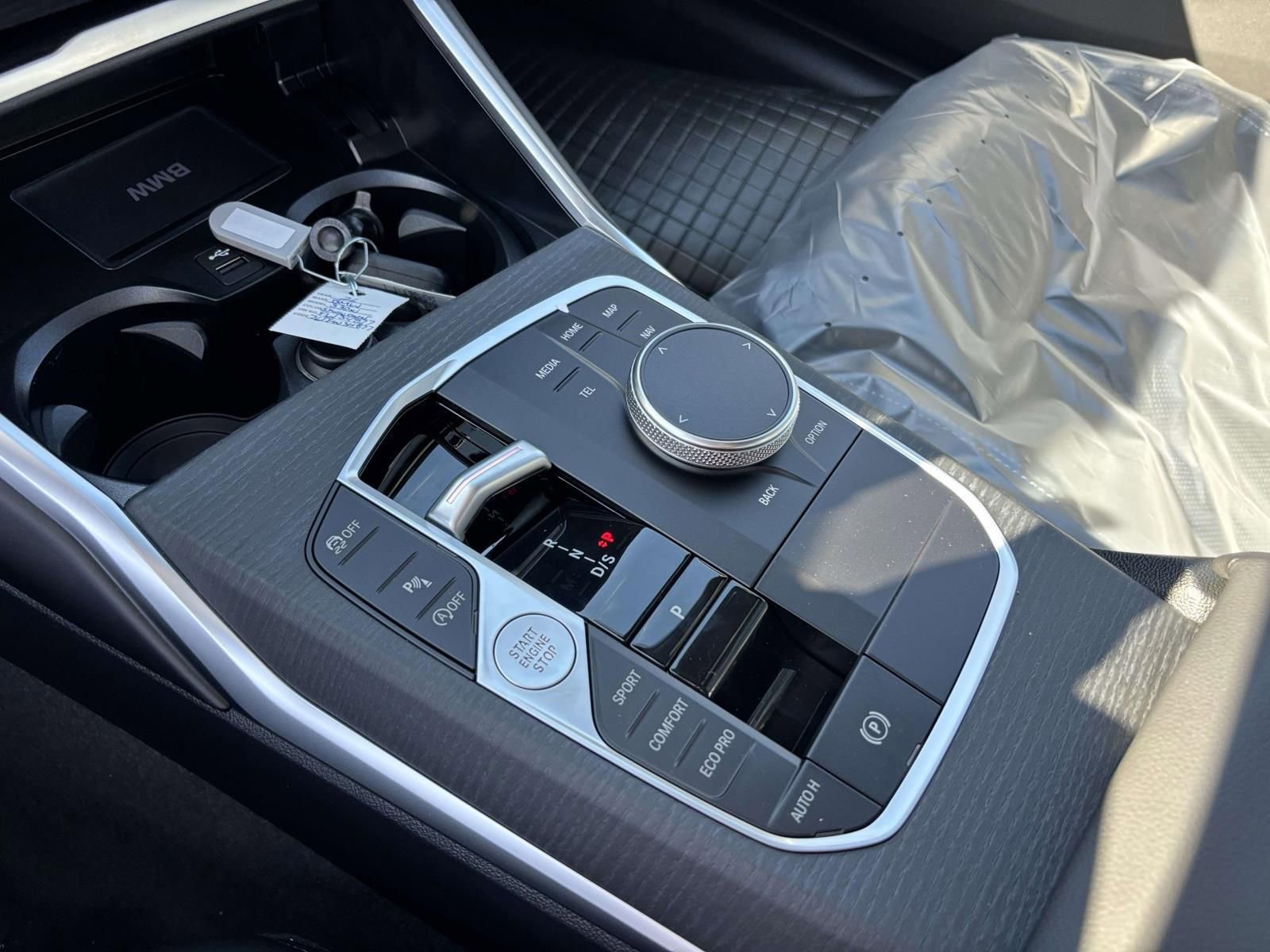 New 2026 BMW 330i xDrive Sedan w/ Premium Package image 17