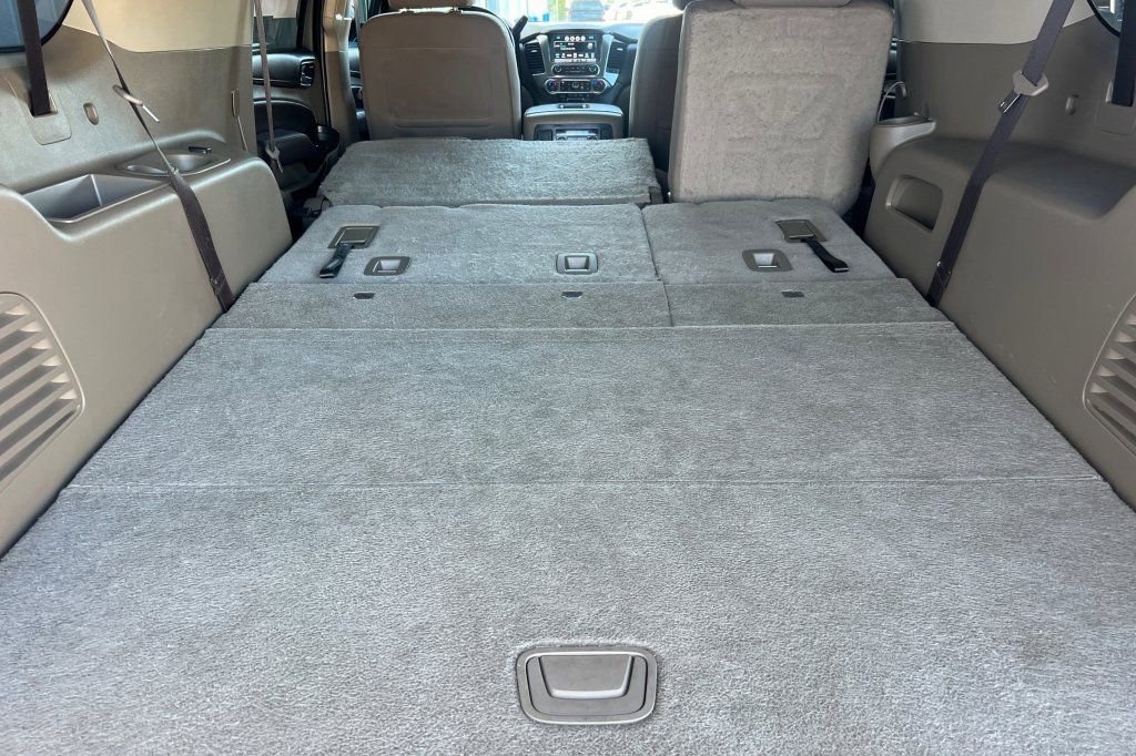 Used 2020 Chevrolet Suburban LS w/ Max Trailering Package AWD/4WD image 13