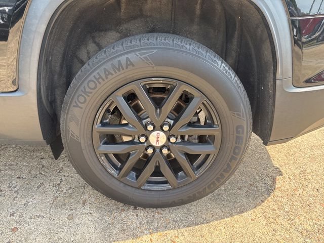 Used 2019 GMC Acadia SLT w/ LPO, Black Accent Package AWD/4WD image 31