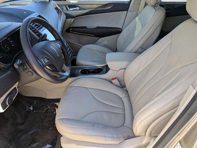 Used 2019 Lincoln MKC Reserve w/ MKC Climate Package image 16