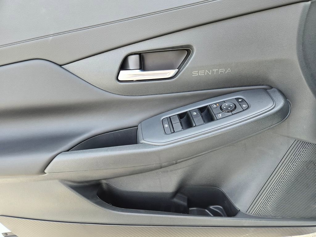 New 2026 Nissan Sentra SV w/ Floor Mat Package FWD image 9