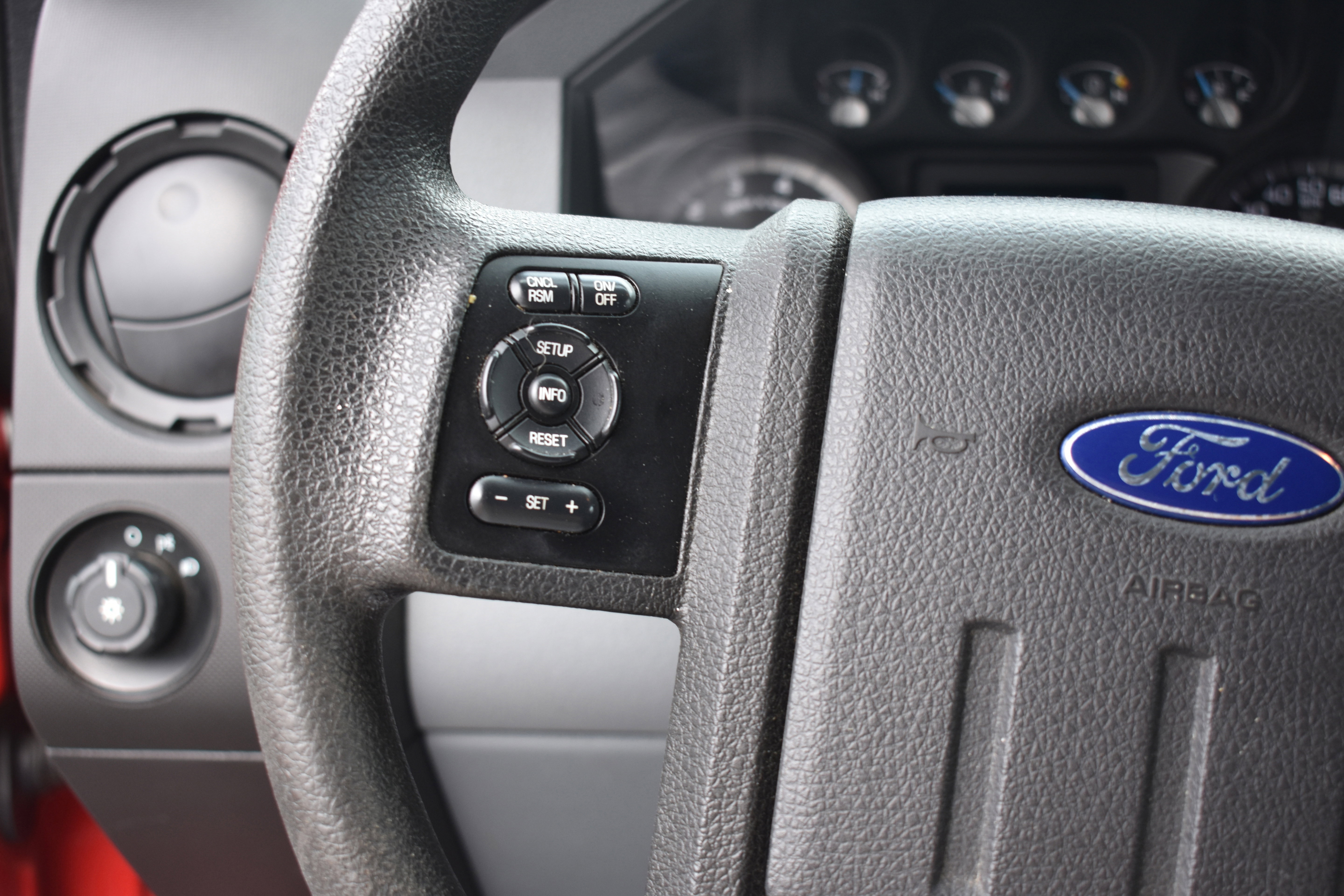 Used 2015 Ford F250 XL w/ Power Equipment Group image 15