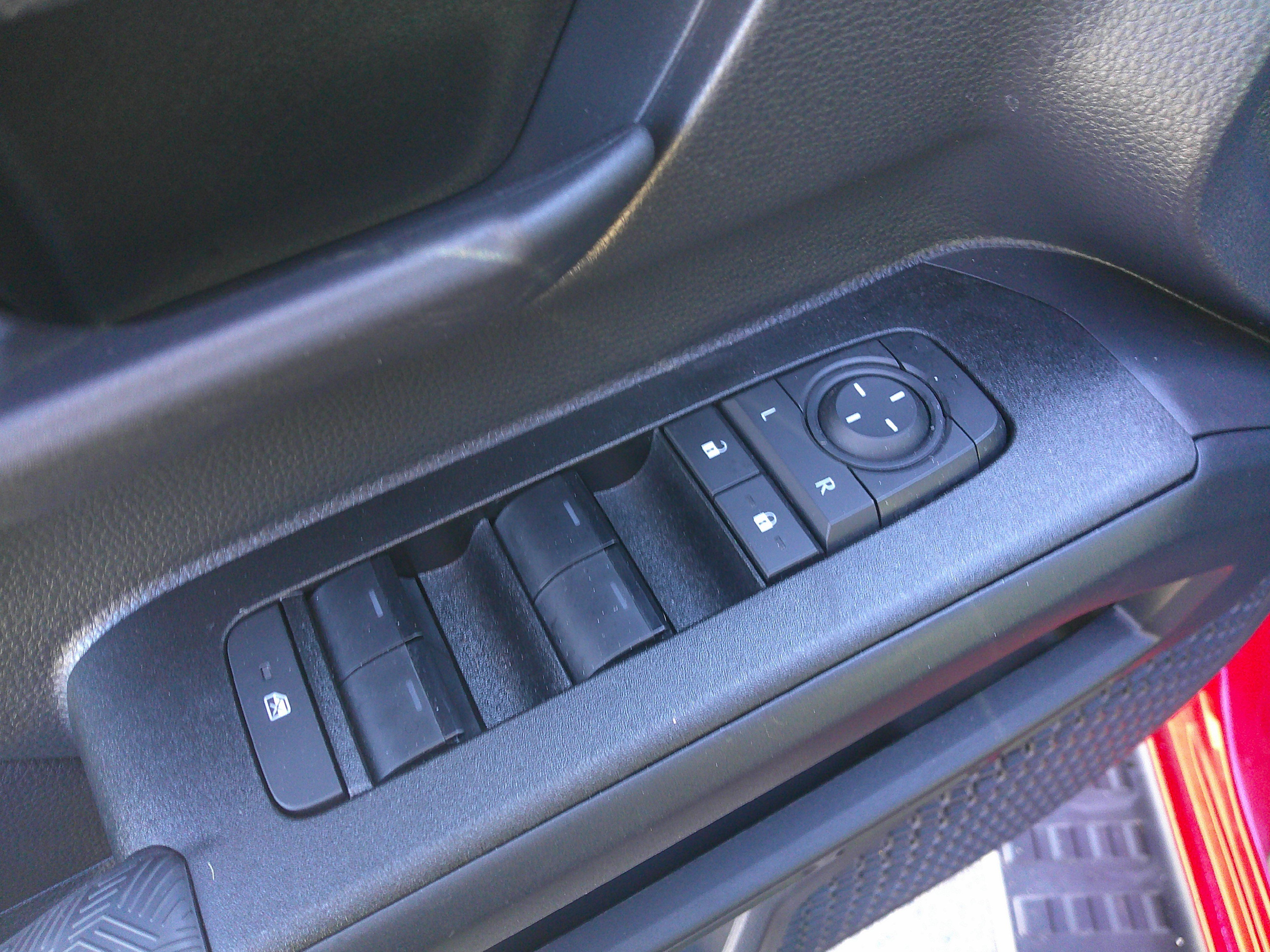 Used 2025 Toyota 4Runner TRD Off-Road image 16