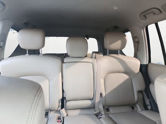 Used 2021 Nissan Armada SV AWD/4WD image 11