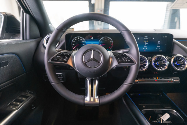New 2026 Mercedes-Benz GLA 250 4MATIC image 15