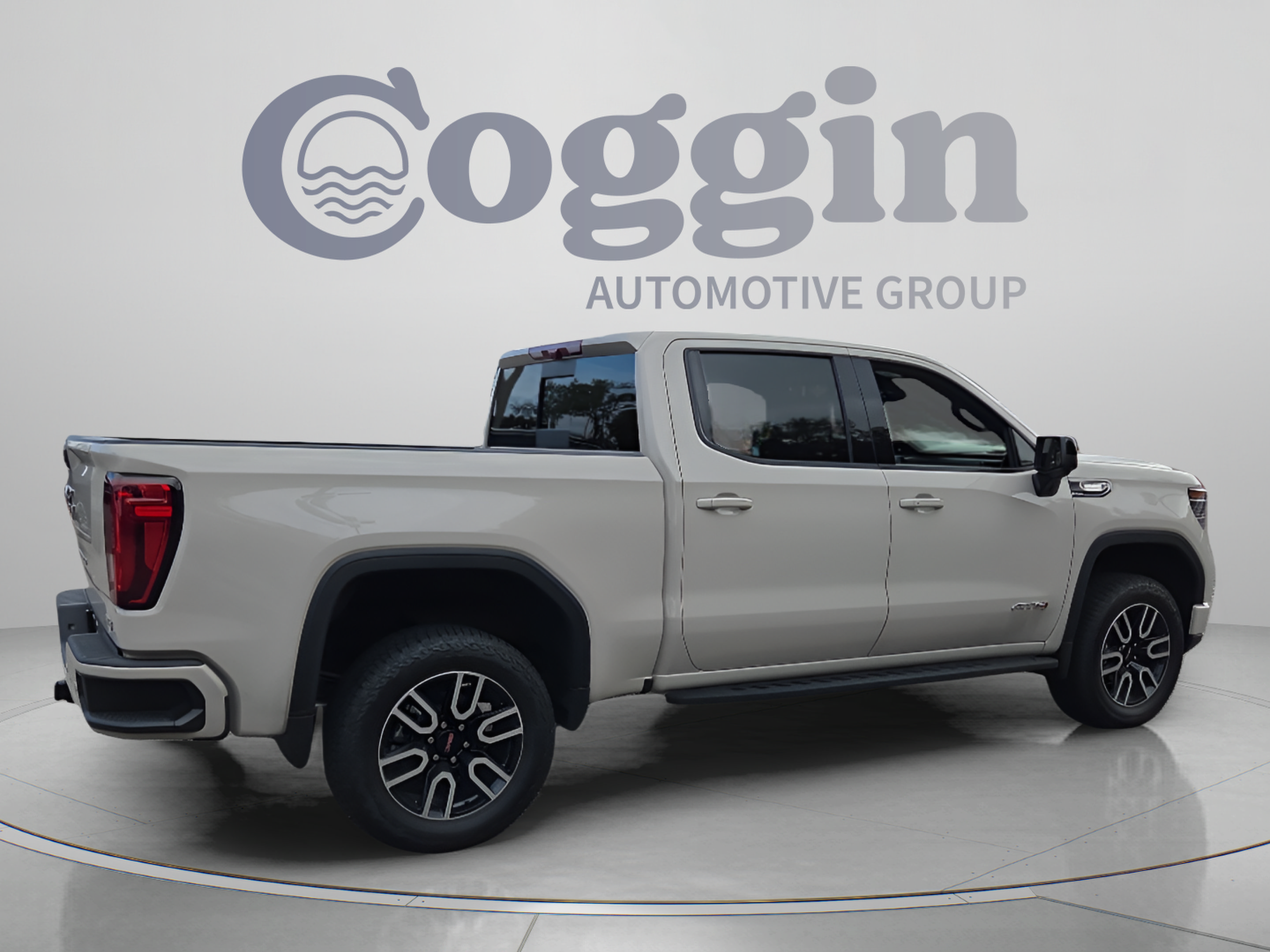 Used 2026 GMC Sierra 1500 AT4 w/ AT4 Premium Package AWD/4WD image 5