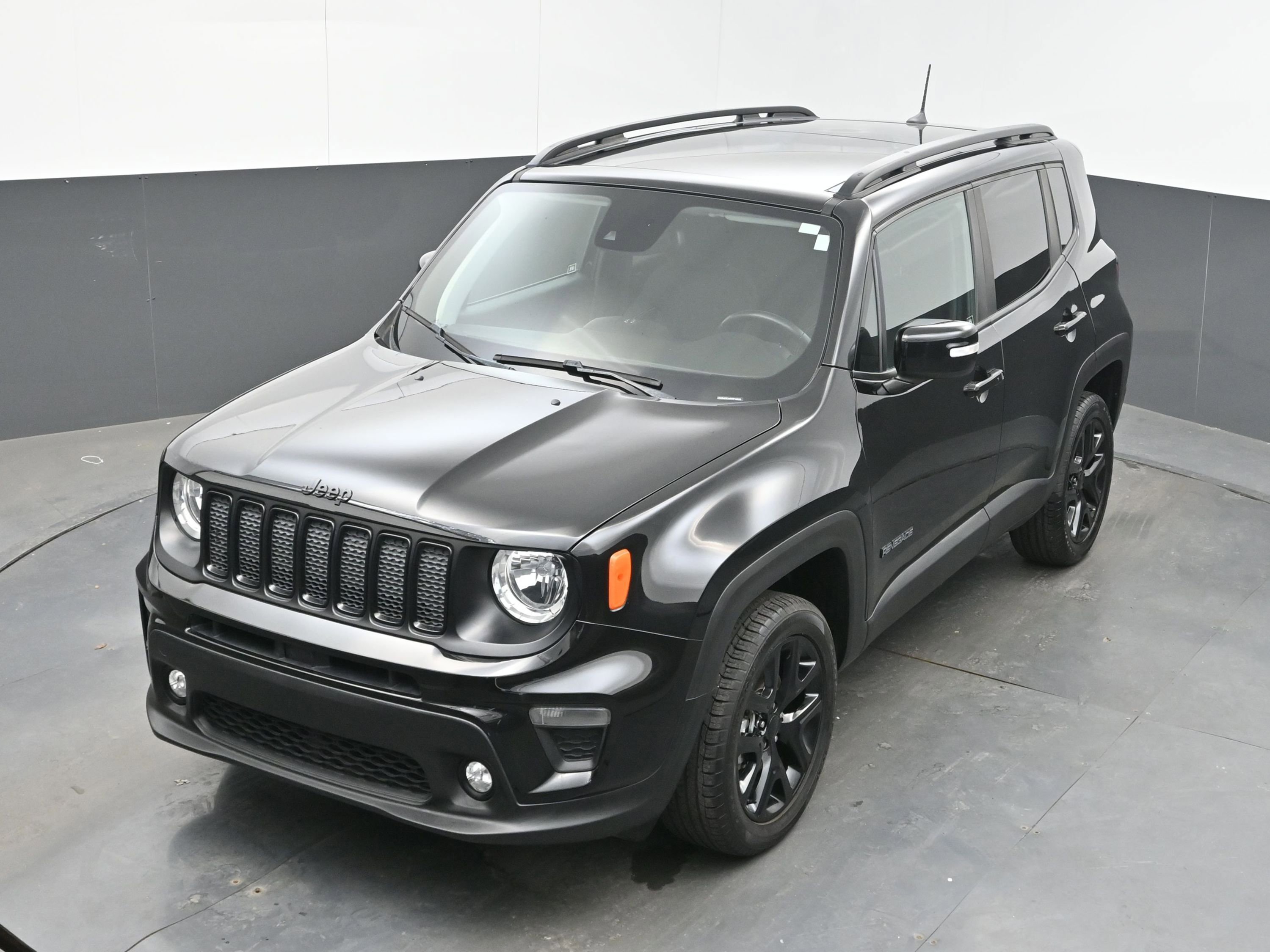 Used 2023 Jeep Renegade Altitude w/ Sun/Sound Group image 35