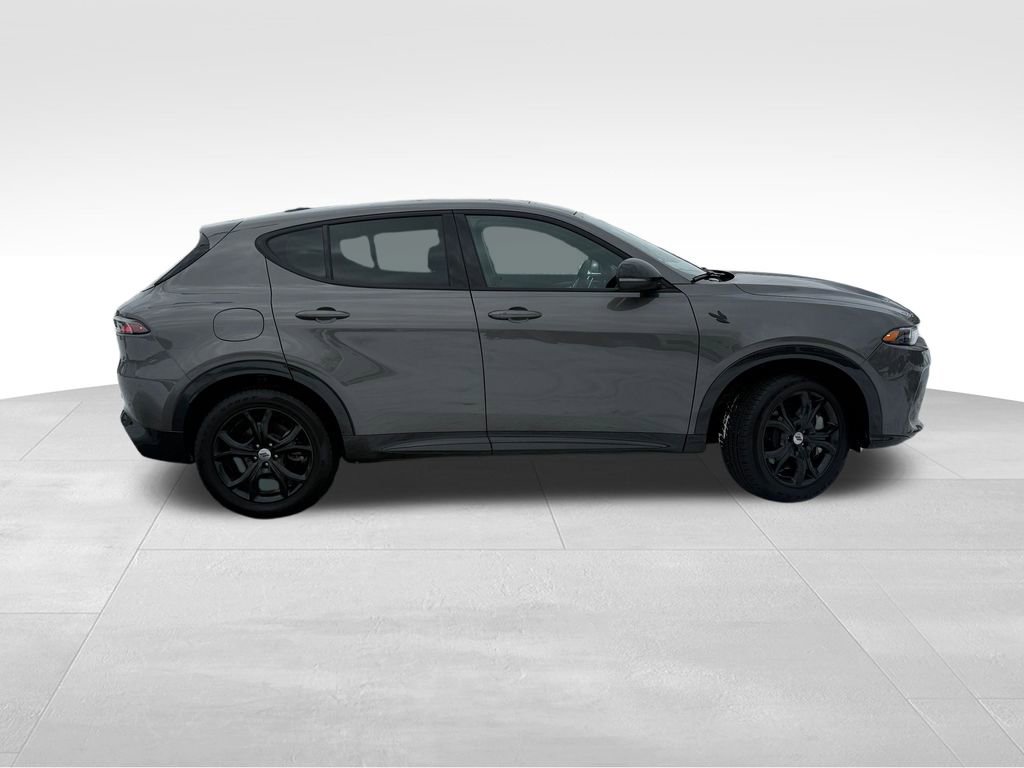 Used 2024 Dodge Hornet R/T Plus w/ R/T Blacktop Package image 9