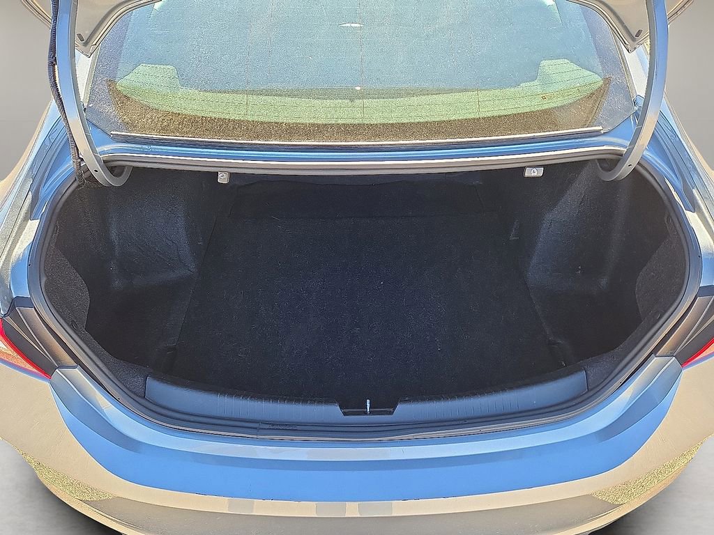 Used 2023 Chevrolet Malibu LT image 13