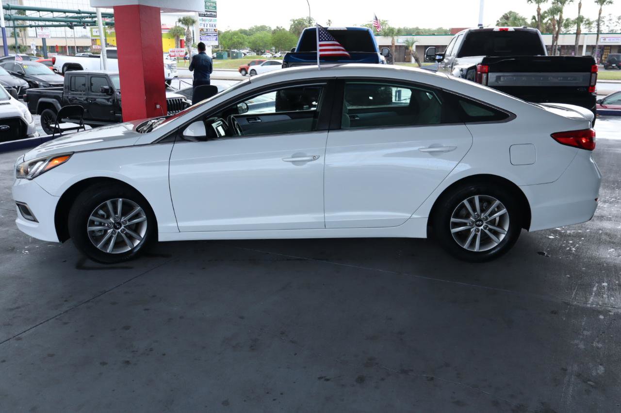 Used 2016 Hyundai Sonata SE image 8