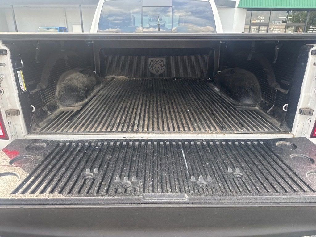 Used 2015 RAM 1500 SLT AWD/4WD image 19