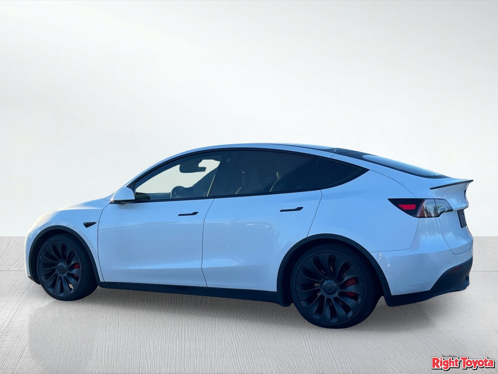 Used 2023 Tesla Model Y Performance AWD/4WD image 3
