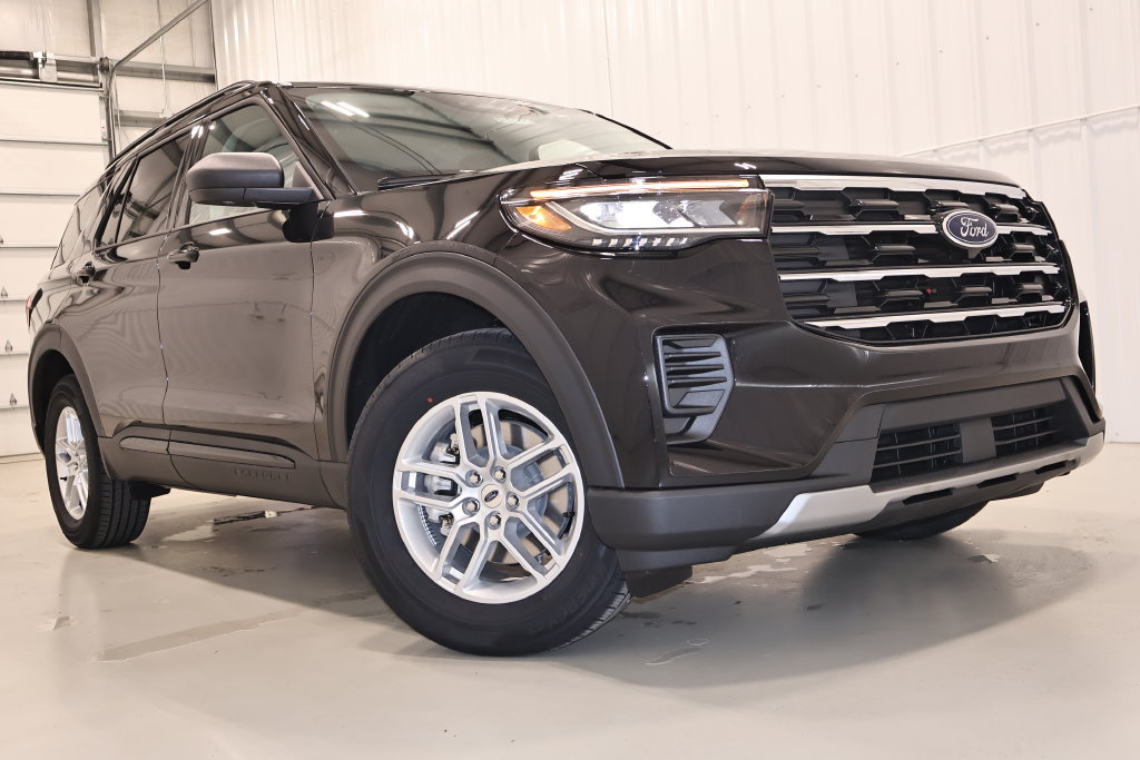 New 2026 Ford Explorer Active AWD/4WD image 33