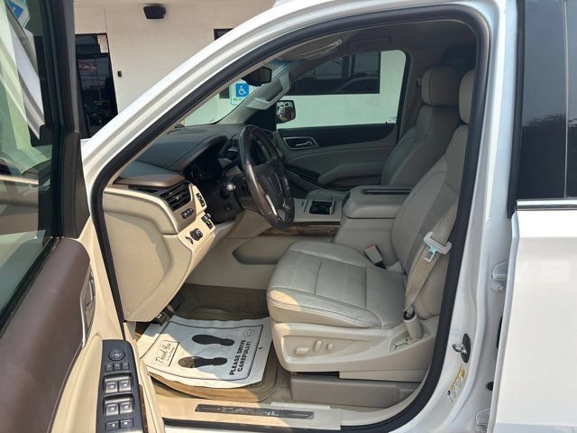 Used 2016 GMC Yukon Denali RWD image 15